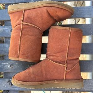 Mid Calf Uggs Golden Brown